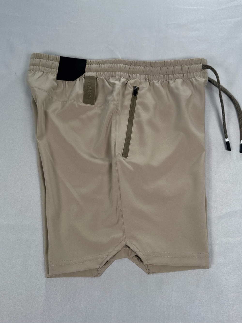 NWT Motion The Terrain Shorts AM15SH019 Men's Size Small Hampton Khaki